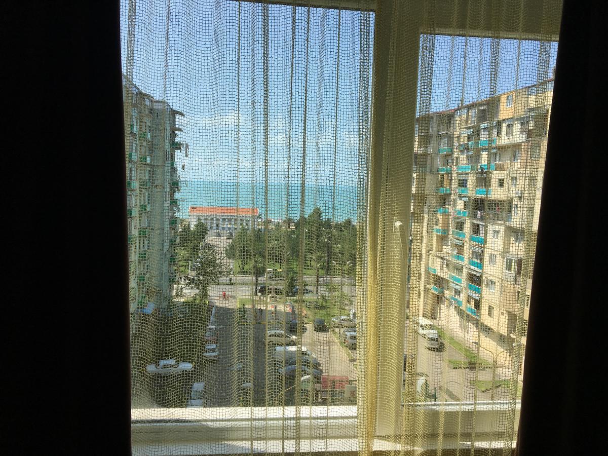 Apt Khimshiashvili 11 Apartment Batumi Ngoại thất bức ảnh